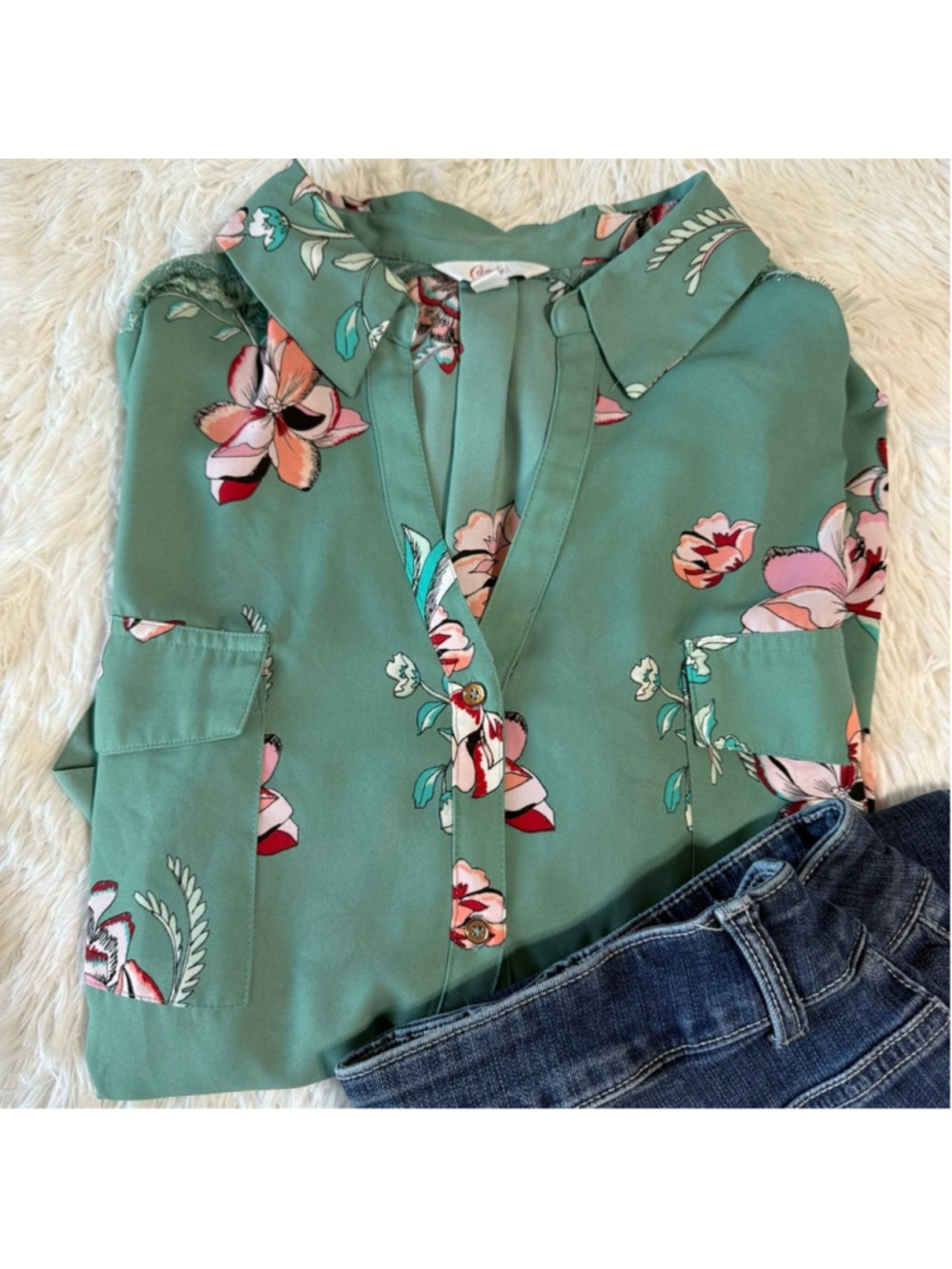 Candie's Green and Pink Floral lace Button Down Shirt juniors size 3x - Picture 12 of 12